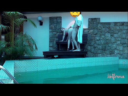 ❤️ Boss invites maid to the pool, but couldn't resist a hot ☑  Sex at us en-us.allo-sex.ru ❌️❤